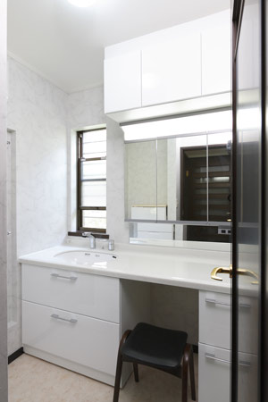 水廻りを一新して、便利で快適な暮らしに 水廻りを一新して、便利で快適な暮らしに